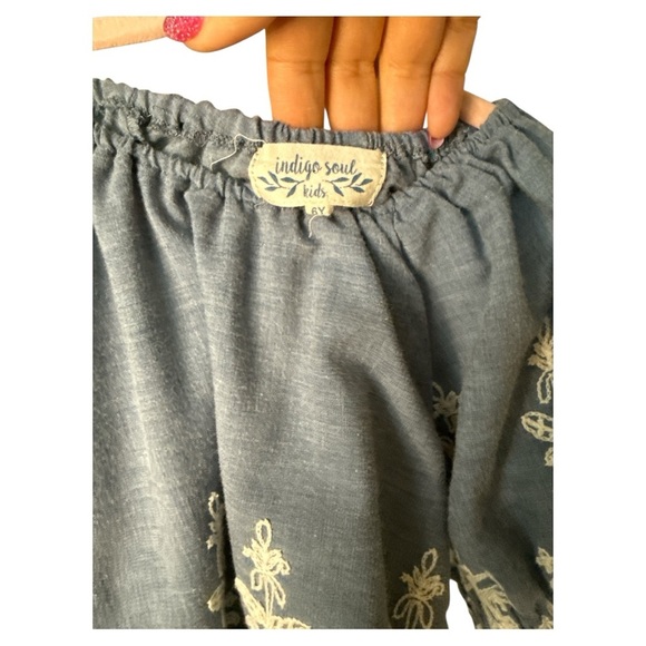 Indigo Soul Girls Chambray Embroidered Tunic size 6 - Picture 2 of 4